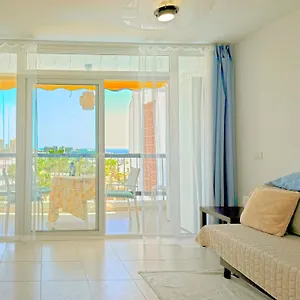 Blanco&azul - Ocean View Balcony, Pool And Perfect Location Playa de las Americas (Tenerife)